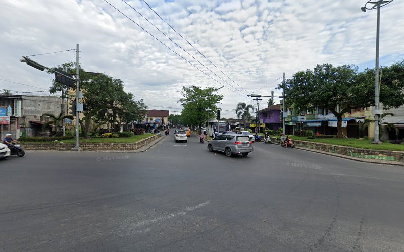 Simpang PeMDa, Flamboyan Raya