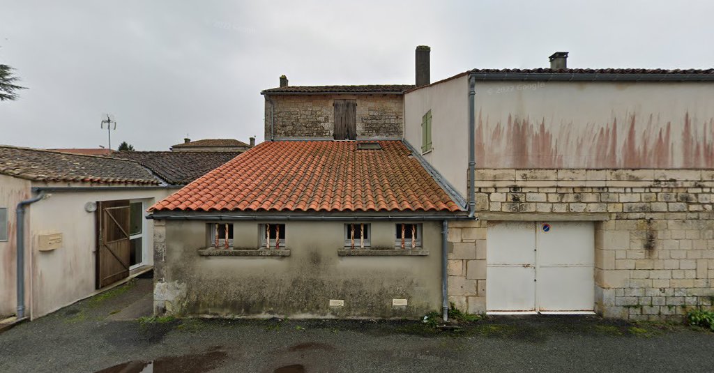 Le Thenacais à Thénac (Charente-Maritime 17)