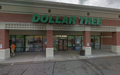Dollar Store «Dollar Tree Lexington and Larpenteur», reviews and photos, 1420 University Ave W, St Paul, MN 55104, USA