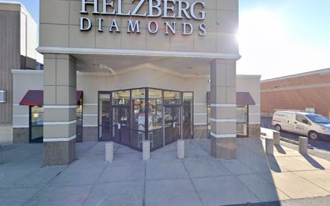 Jewelry Store «Helzberg Diamonds», reviews and photos, 4109 N Harlem Ave, Norridge, IL 60706, USA