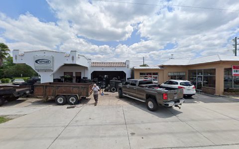 Tire Shop «Collins Tire Center», reviews and photos, 30 N Central Ave, Umatilla, FL 32784, USA
