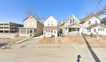 Hanks Dog House Self Serve Dog Wash