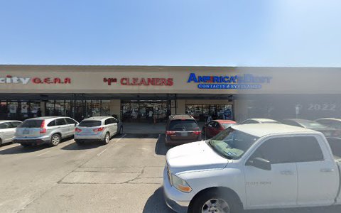 Dry Cleaner «Seville Discount Cleaners», reviews and photos, 7547 Westheimer Rd, Houston, TX 77063, USA