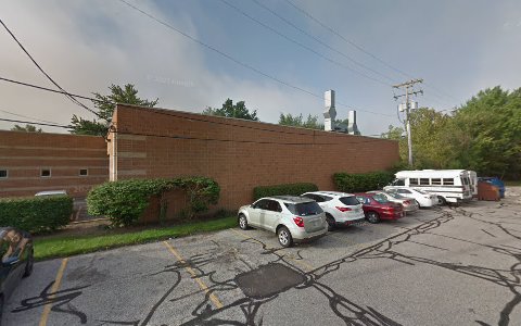 Auto Body Shop «Longstreet Auto Body Sales Inc», reviews and photos, 472 Richmond Rd, Cleveland, OH 44143, USA