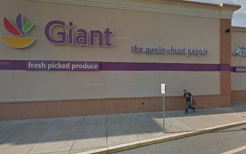 Grocery Store «Giant», reviews and photos, 5701 Plank Rd, Fredericksburg, VA 22407, USA