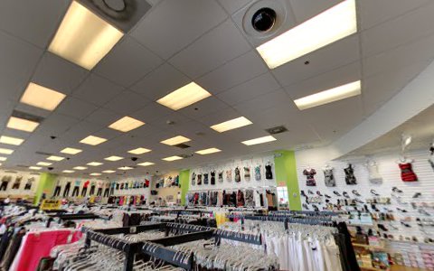 Clothing Store «Clothes Mentor San Antonio South Park», reviews and photos, 6992 S Zarzamora St, San Antonio, TX 78224, USA
