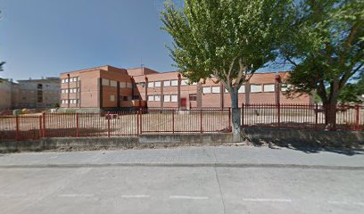 Colegio Público Mirobriga en Cdad. Rodrigo