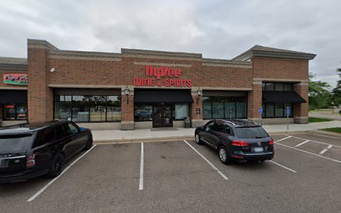 Liquor Store «Cellars Wine & Spirits Inc», reviews and photos, 16605 County Rd 24 #201, Plymouth, MN 55447, USA