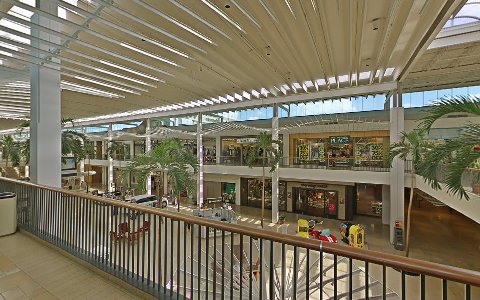 Shopping Mall «Plymouth Meeting Mall», reviews and photos, 500 W Germantown Pike, Plymouth Meeting, PA 19462, USA