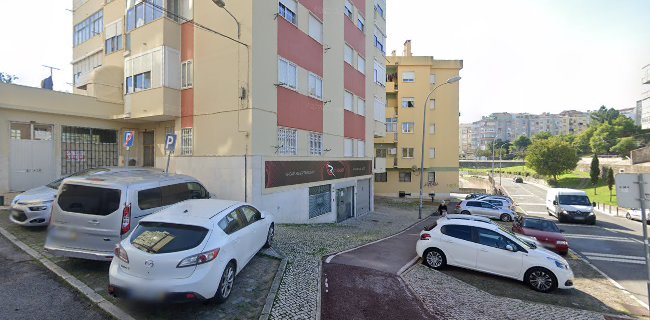 Rua das Industrias, 11; 11-A; 11-B e 11-C, 2700-460 Amadora, Portugal