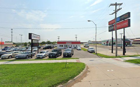Car Dealer «Auto Finance Center of Topeka», reviews and photos, 700 SW 6th Ave, Topeka, KS 66603, USA