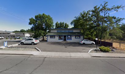 Riley Michael J DC - Pet Food Store in Carson City Nevada