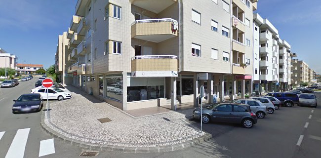 Avenida Gilberta Paiva Nº25 Lj.3, Santa Maria da Feira, 4520-169 Aveiro, Portugal
