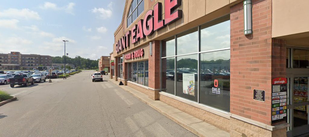 Giant Eagle Pharmacy, 3440 Center Rd, Brunswick, OH 44212, USA, 