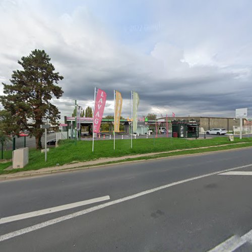 Borne de recharge de véhicules électriques Clem' Charging Station Saint-Thibault-des-Vignes