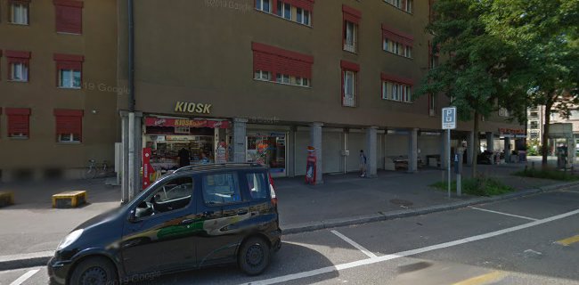 Rezensionen über Hubertus Kiosk Monteleone- Montemurro & Fernandez Botana in Zürich - Kiosk