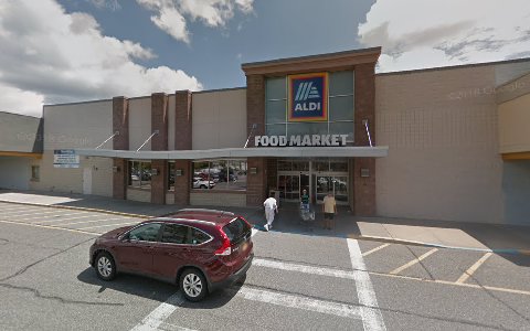 Supermarket «ALDI», reviews and photos, 139 Alexander Ave, Lake Grove, NY 11755, USA