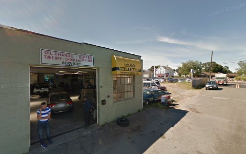 Transmission Shop «J&G Transmission Auto Repair», reviews and photos, 2 Ferry St, Salem, MA 01970, USA