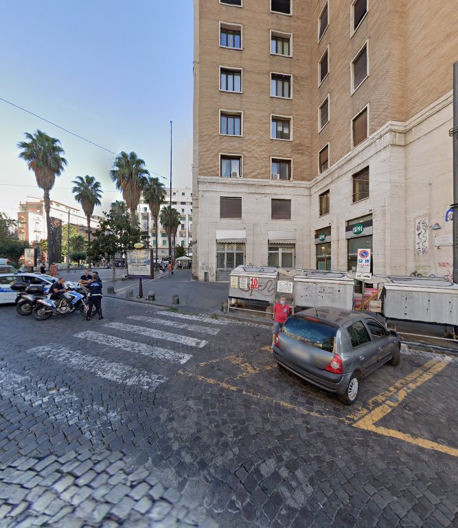 Parking Piazza Carita'