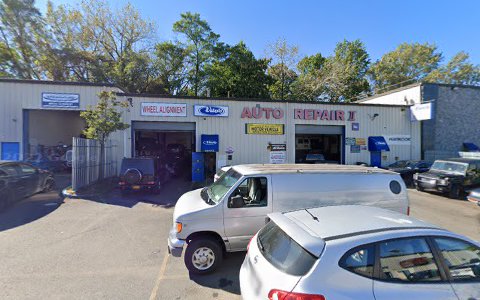 Auto Repair Shop «Vitos Automobile Repair II», reviews and photos, 20 Grille Ct, Staten Island, NY 10309, USA