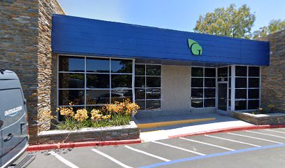 Dr. Ryan Hanson - Pet Food Store in Newport Beach California