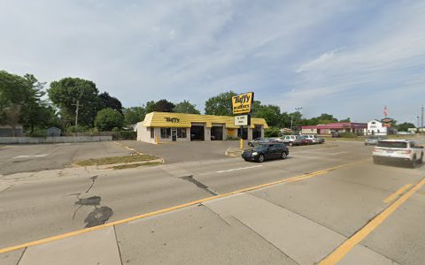 Auto Repair Shop «Tuffy Auto Services Center - Ypsilanti / Ann Arbor», reviews and photos, 2441 Washtenaw Ave, Ypsilanti, MI 48197, USA