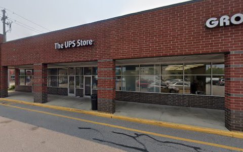 Shipping and Mailing Service «The UPS Store», reviews and photos, 14837 Detroit Ave, Lakewood, OH 44107, USA