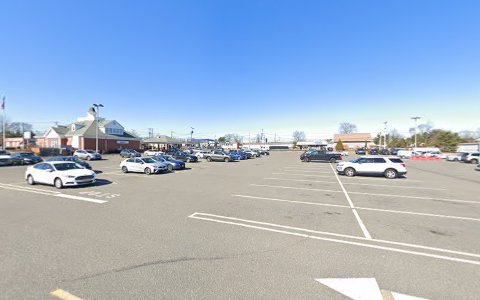 Shopping Mall «Sea Girt Mall Shopping Center», reviews and photos, 2204 NJ-35, Manasquan, NJ 08736, USA