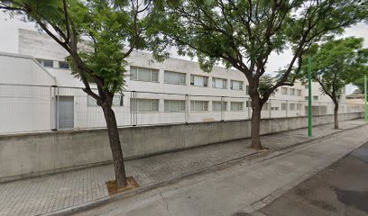 Colegio Público Mas De Tous en La Pobla de Vallbona