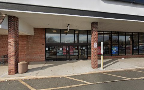 Department Store «Saks OFF 5TH», reviews and photos, 260 Shrewsbury Plaza, Shrewsbury, NJ 07702, USA
