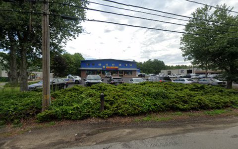 Auto Parts Store «NAPA Auto Parts - Wheelocks Auto Group XI», reviews and photos, 531 W Grove St, Middleborough, MA 02346, USA