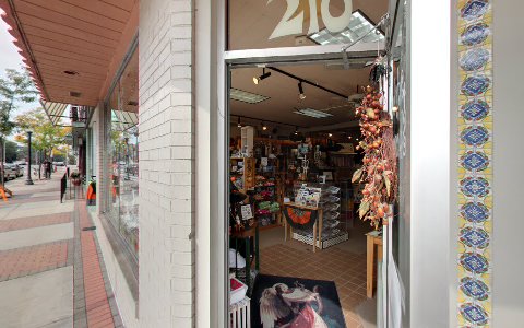 Craft Store «Ladybug Craft & Framing Shoppe», reviews and photos, 123 Catalpa Dr, Royal Oak, MI 48067, USA
