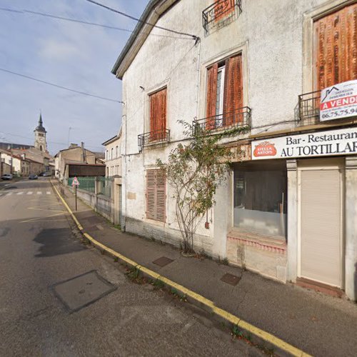 Magasin d'État de vente d'alcool bazar du coin Thiaucourt-Regniéville