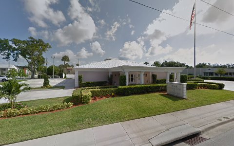 Funeral Home «Strunk Funeral Home», reviews and photos, 916 17th St, Vero Beach, FL 32960, USA