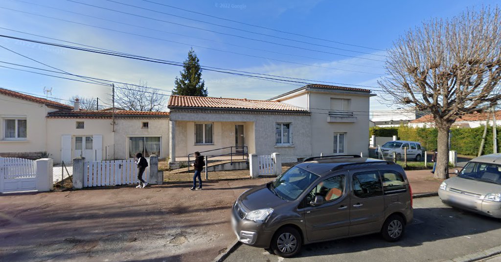 Saucourt Bechina Marie Cabinet Dentaire Bellevue à Saintes (Charente-Maritime 17)