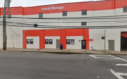 Self-Storage Facility «Public Storage», reviews and photos, 955 Saw Mill River Rd, Yonkers, NY 10710, USA