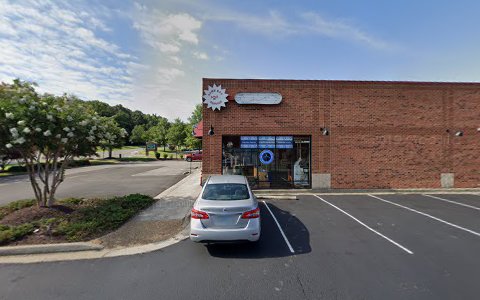 Dry Cleaner «The Dry Clean Factory», reviews and photos, 6026 Brook Rd, Richmond, VA 23227, USA