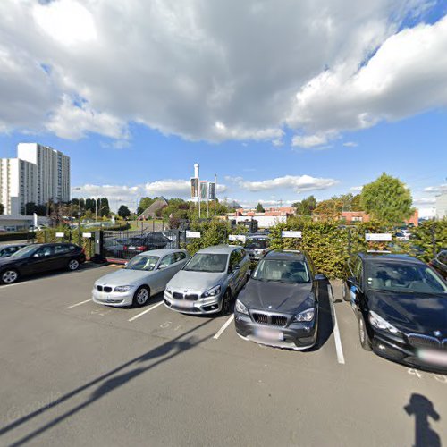 Borne de recharge de véhicules électriques BMW Charging Station Villeneuve-d'Ascq