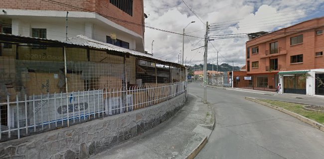 Del Arupo, Cuenca, Ecuador