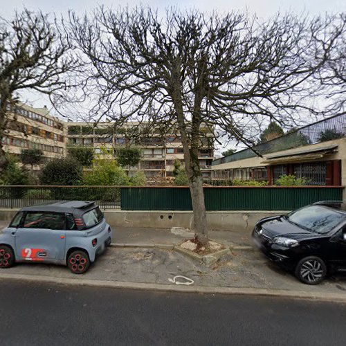 Borne de recharge de véhicules électriques Alizé Liberté Charging Station Ville-d'Avray