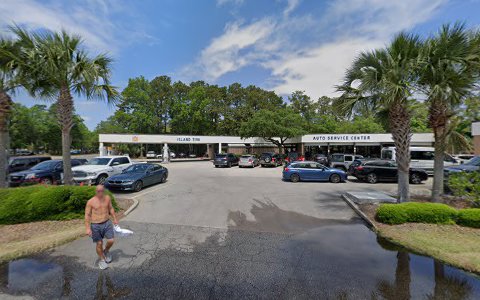 Auto Repair Shop «Island Tire & Automotive Services», reviews and photos, 4 Palmetto Bay Rd, Hilton Head Island, SC 29928, USA