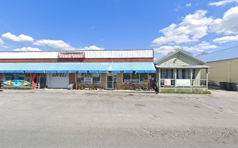 Pawn Shop «KWIK-KASH Pawn Shop», reviews and photos, 42 S Cedar Ave, Cookeville, TN 38501, USA