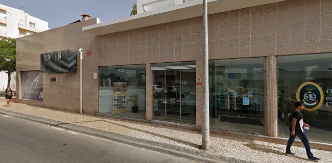 Centro De Estética Dentária, S.A. - Faro