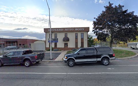 Auto Body Shop «Ledyard Street Auto Body», reviews and photos, 65 Elliott St E, Hartford, CT 06114, USA