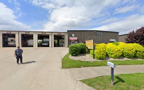 Truck Repair Shop «David Carmichael Auto & Truck», reviews and photos, 3950 W Farmer Ave, Bloomington, IN 47403, USA