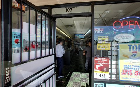 Tobacco Shop «Olive Smoke Shop», reviews and photos, 6750 W Olive Ave # 107, Peoria, AZ 85345, USA