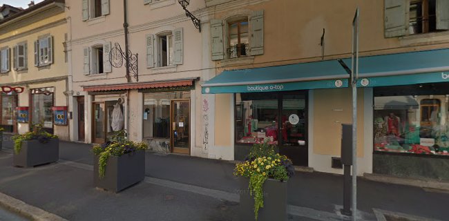 Rue Saint-Victor 30, 1227 Carouge, Schweiz