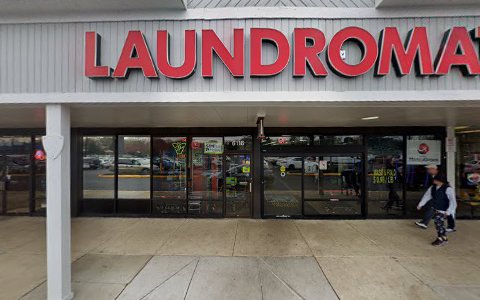 Laundromat «Rose Hill Laundry & Mobile», reviews and photos, 6116 Rose Hill Dr, Alexandria, VA 22310, USA