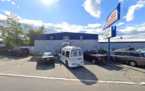 Auto Body Shop «Maaco Collision Repair & Auto Painting», reviews and photos, 77 NJ-35, Keyport, NJ 07735, USA