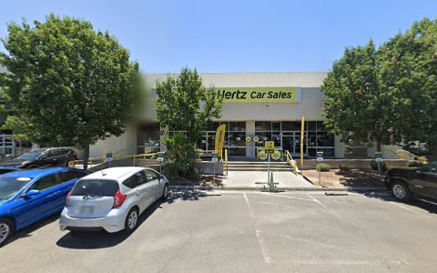 Used Car Dealer «Hertz Car Sales Fresno», reviews and photos, 105 E Auto Center Dr, Fresno, CA 93710, USA